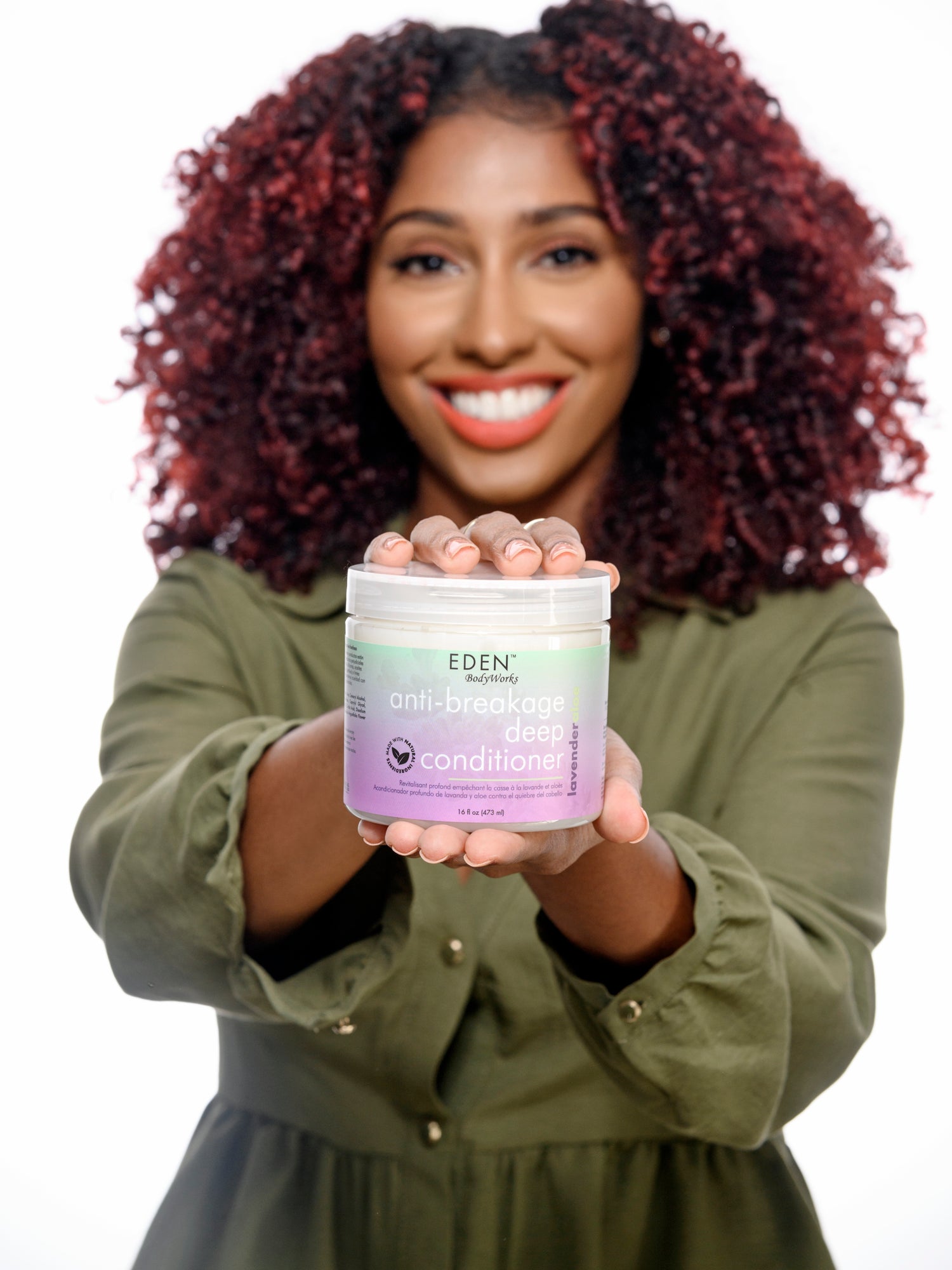 The Difference Between A Deep Conditioner and a Hair Masque